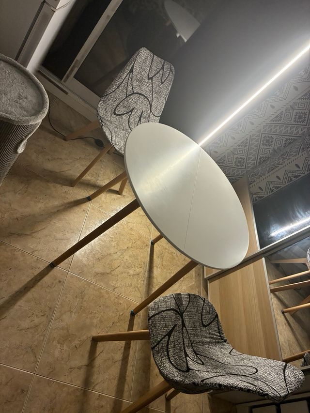 Silla de comedor con estampado