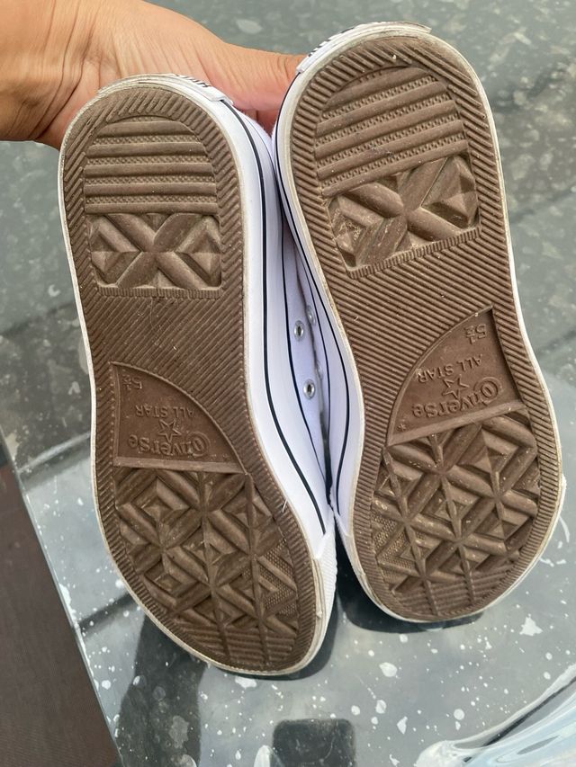 Converse Blancas