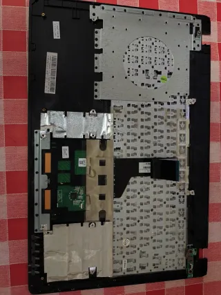 Portátil Asus Táctil