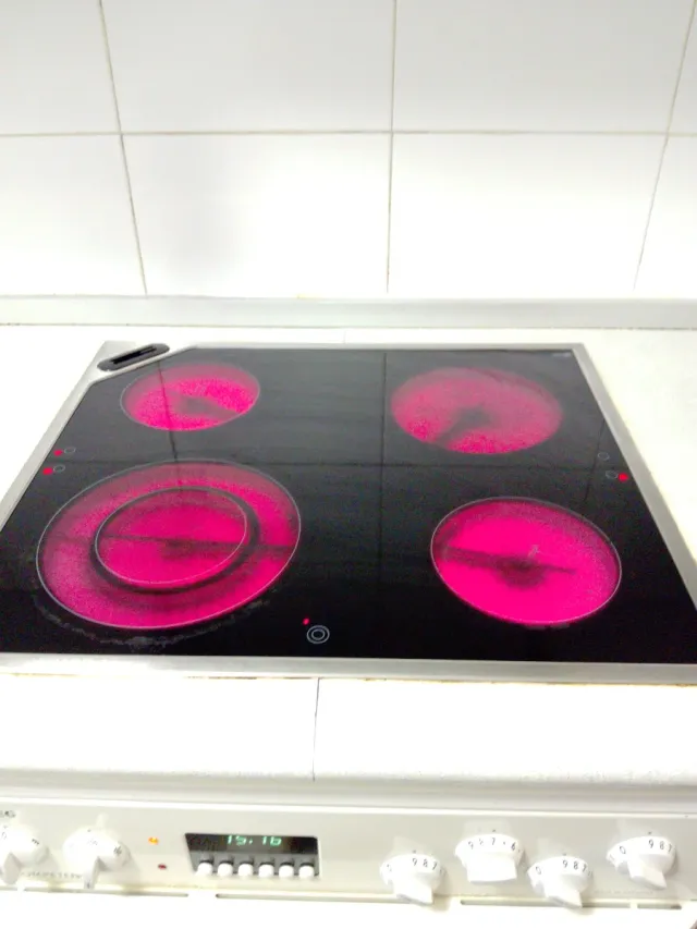 Horno con placa AEG Competence