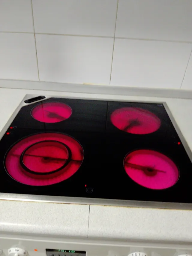 Horno con placa AEG Competence