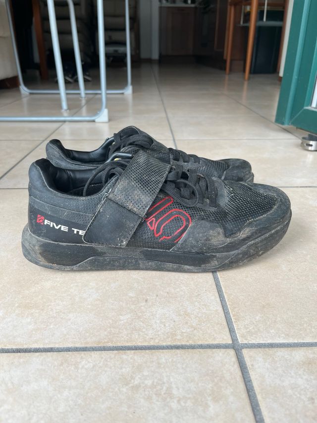 Zapatillas Five Ten con calas talla 44,5