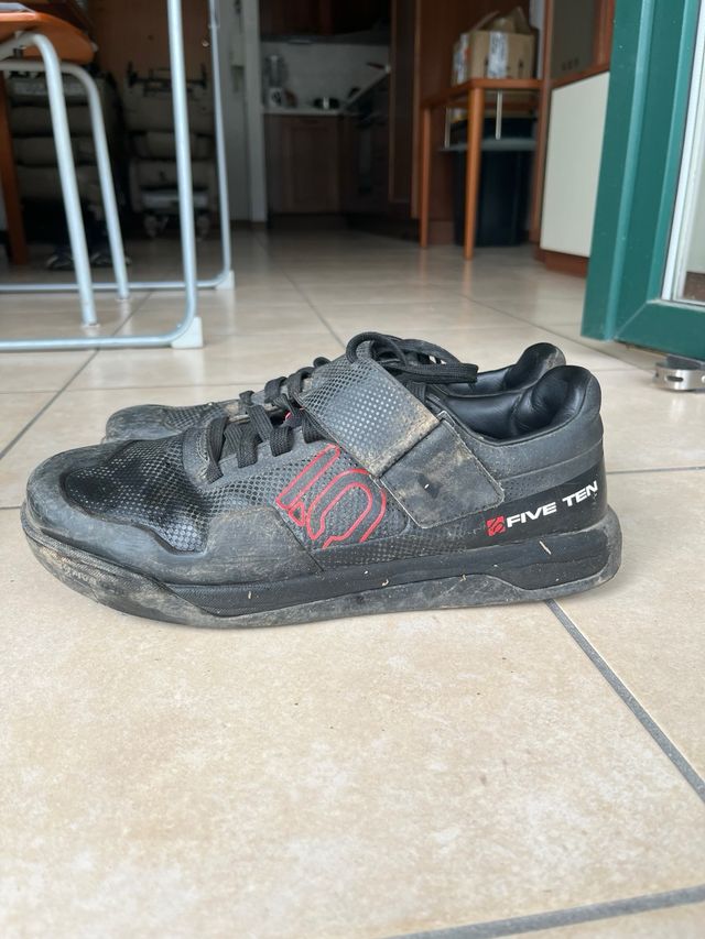 Zapatillas Five Ten con calas talla 44,5