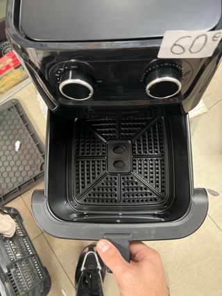 Freidora Aire UCMDA 6L Controles Perilla