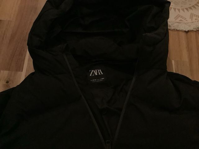 Plumas Zara Talla 13/14 Negra