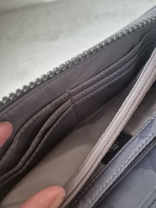 Cartera Kipling Imali Gris Nueva con Etiqueta