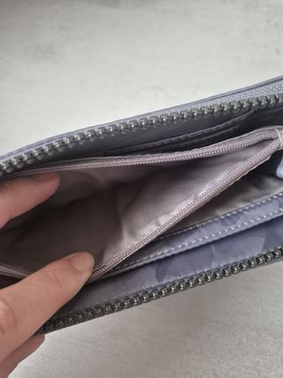 Cartera Kipling Imali Gris Nueva con Etiqueta