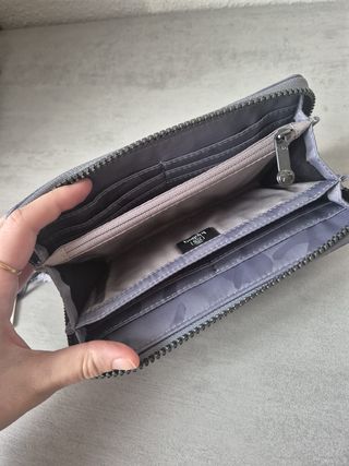 Cartera Kipling Imali Gris Nueva con Etiqueta