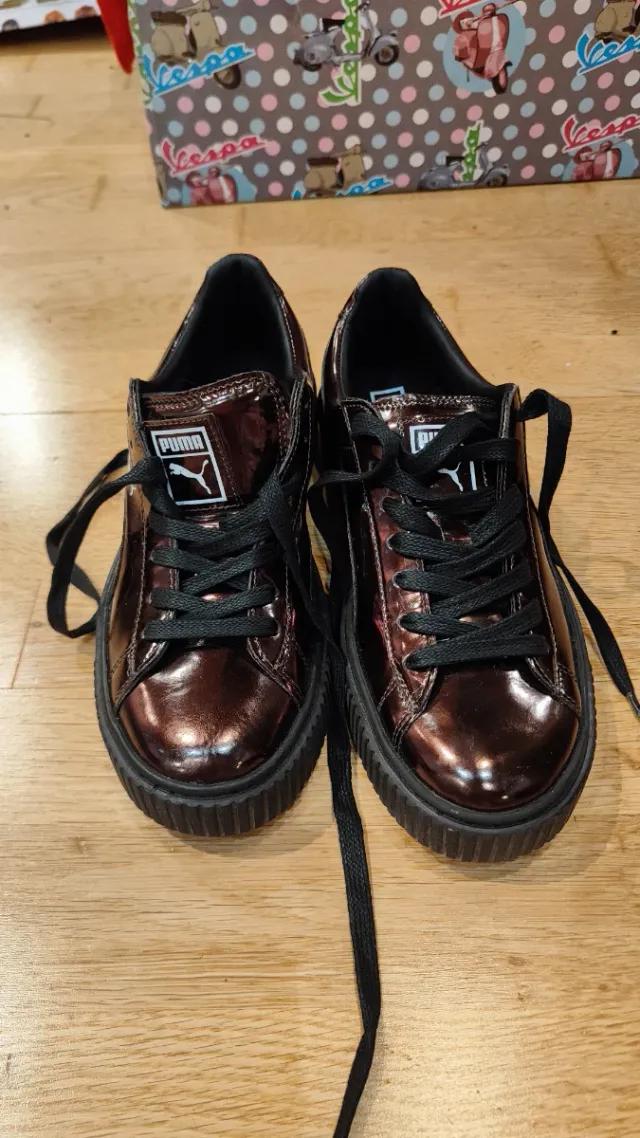 Deportivas Puma Marrones y Negras