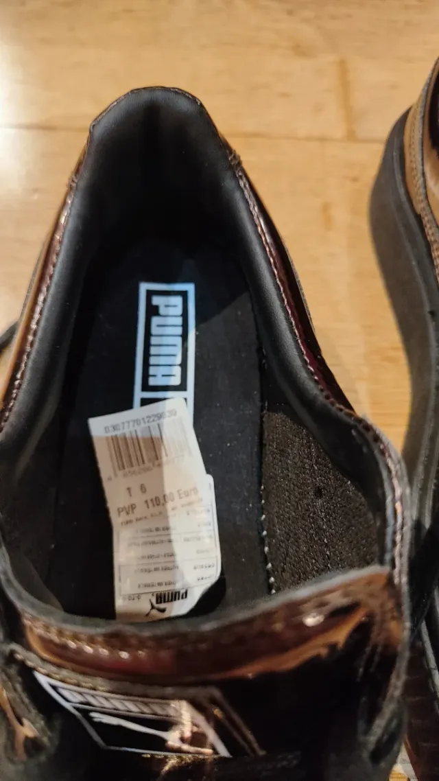 Deportivas Puma Marrones y Negras