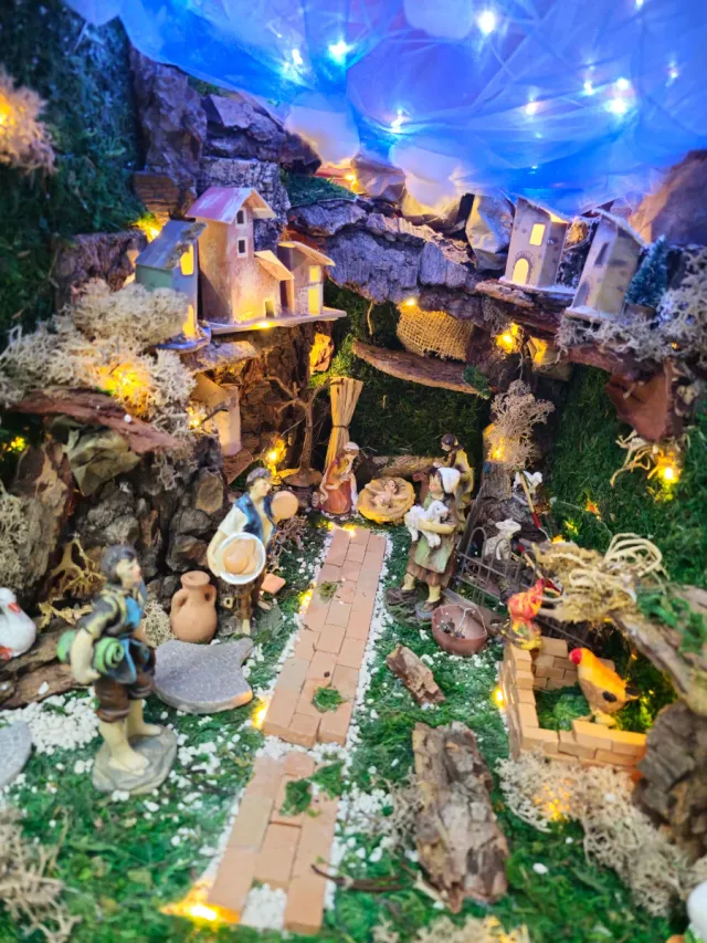 Presepe in vaso fatto a mano