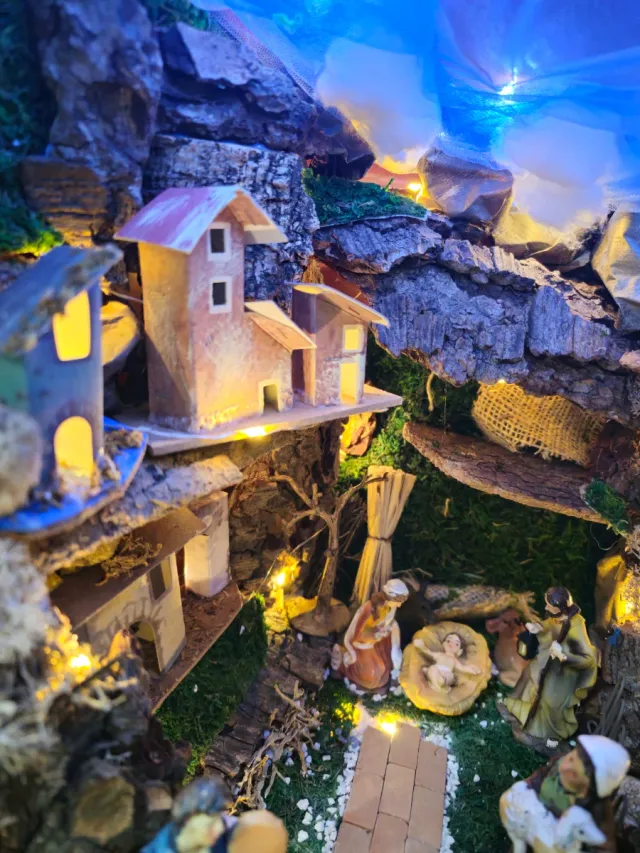 Presepe in vaso fatto a mano