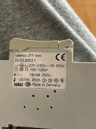 Temporizzatore -Prese 16A - Interruttore HD 222H