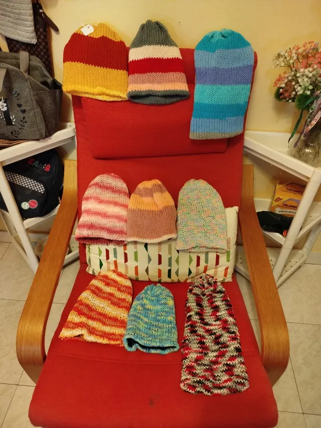 Gorros de lana tejidos a mano