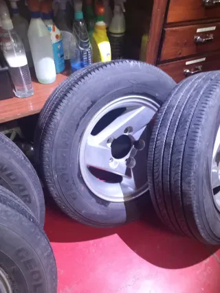 Ruedas Suzuki Jimny 205/70R15 96H