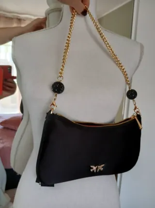 Borsa Pinko nera con catena oro