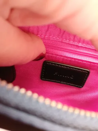 Borsa Pinko nera con catena oro