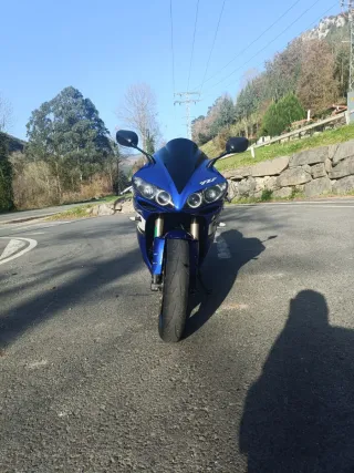 Yamaha R1 azul -se vende o se cambia por 4x4