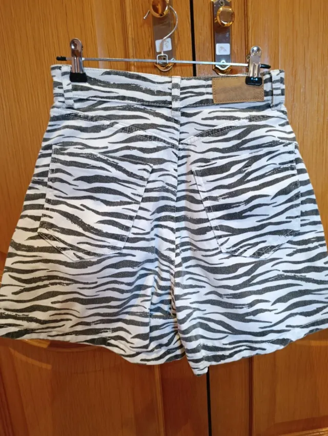 Shorts vaqueros cebra