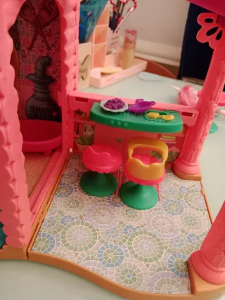 Casa Enchantimals con muñeca y ciervo