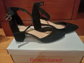 Zapatos Graceland negros tacón bajo