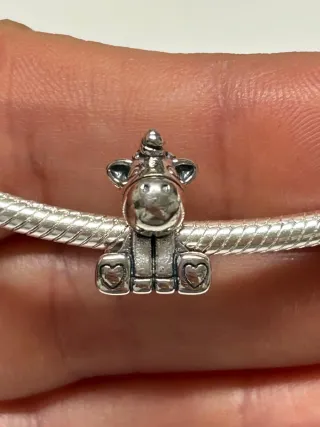 Charm Unicornio Sentado Plata