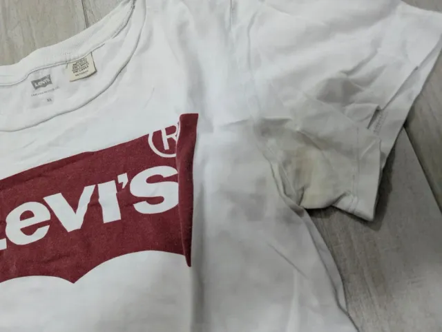 T-shirt Levi's bianca con logo
