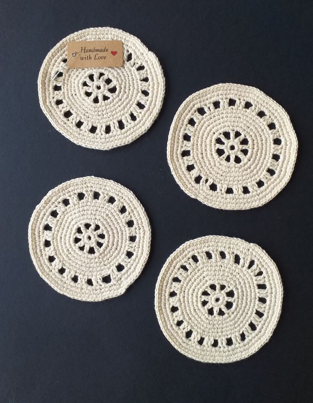 Sottobicchieri all’uncinetto 3