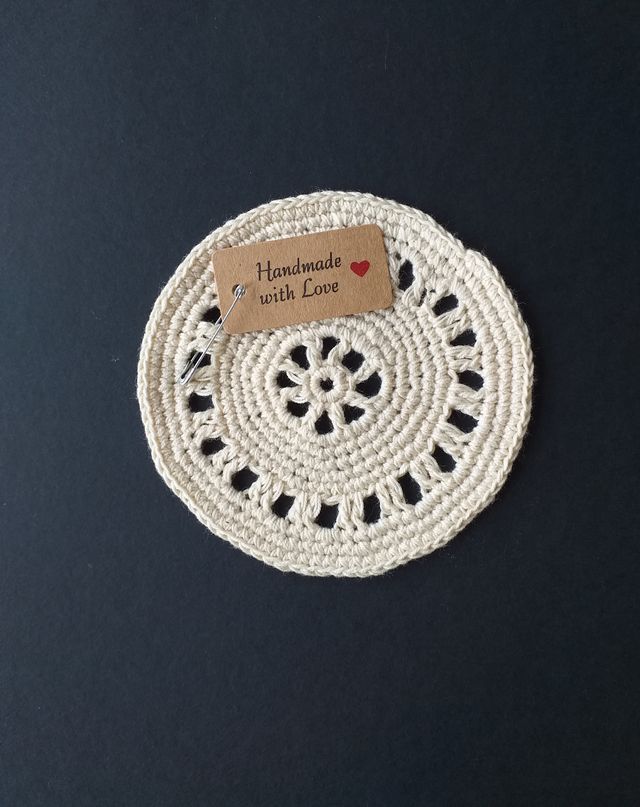 Sottobicchieri all’uncinetto 3