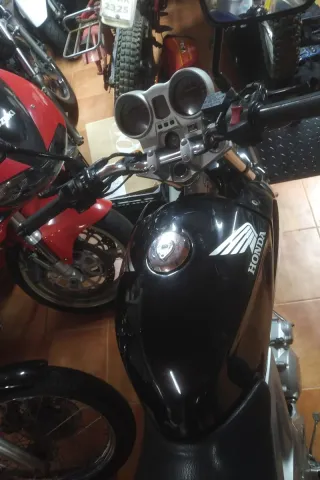 Honda CBF250 despiece completo.  Chasis en regla