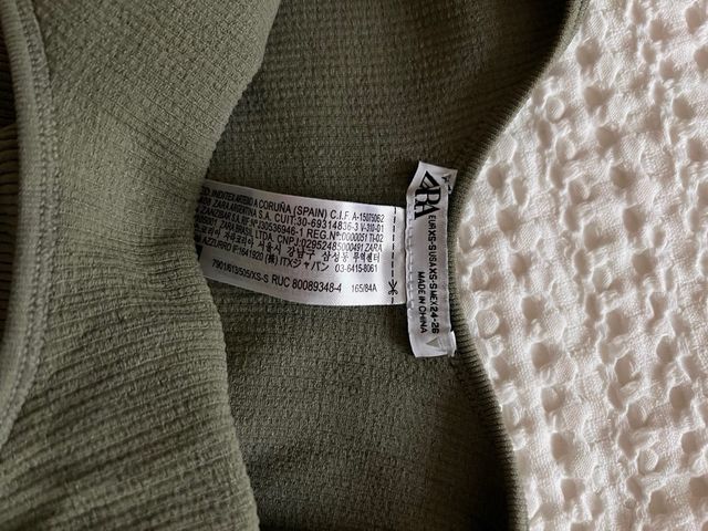 Body Zara verde acanalado