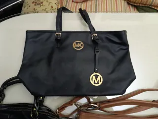 Lote 4 bolsos usados