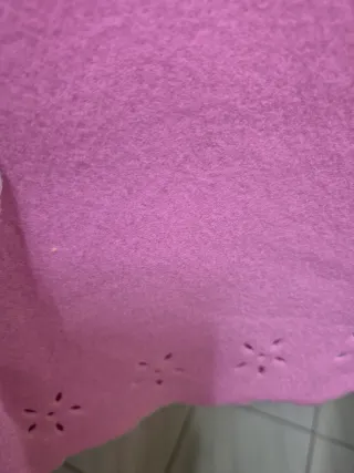 Bufanda suave, sin estrenar en un bonito tono rosa