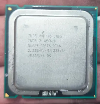 Torre HP Xeon 2.33 GHz · 7 GB RAM · Placa HP