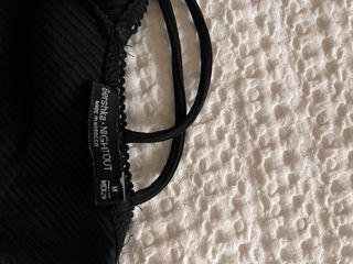 Body Bershka negro