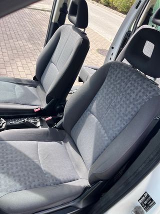 Mercedes-Benz Vaneo 2004