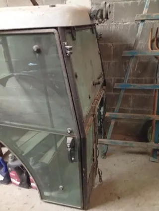 Cabina Tractor Frutero marca Verges