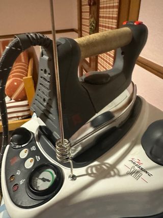 Centro de planchado DI4