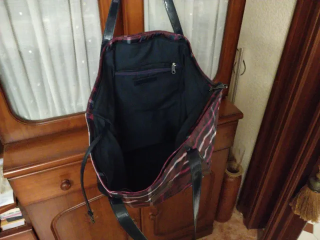 Bolso de mano a cuadros