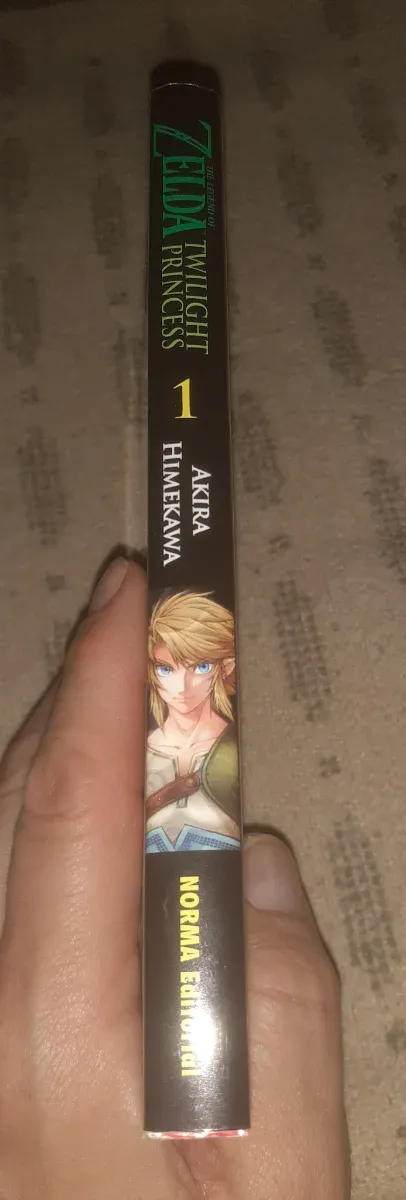 THE LEGEND OF ZELDA: TWILIGHT PRINCESS LIBRO 1