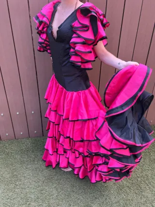 Vestido Gitana  hecho medida, falta arreglo escote