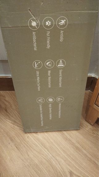 8 Láminas de Suelo Vinílicos Estilo Madera