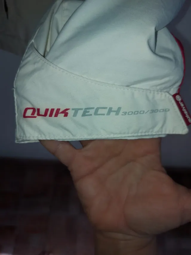 Chaqueta de nieve Roxy blanca y roja