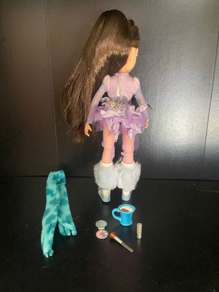 Muñeca bratz ice champions