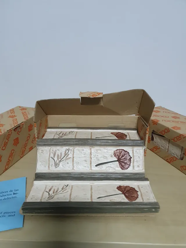 Conjunto de 18 Baldosas Cerámicas Decoradas