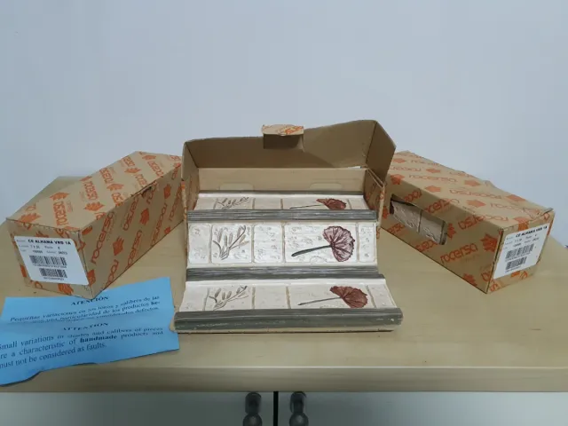 Conjunto de 18 Baldosas Cerámicas Decoradas