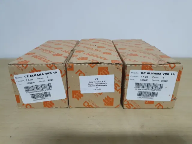 Conjunto de 18 Baldosas Cerámicas Decoradas