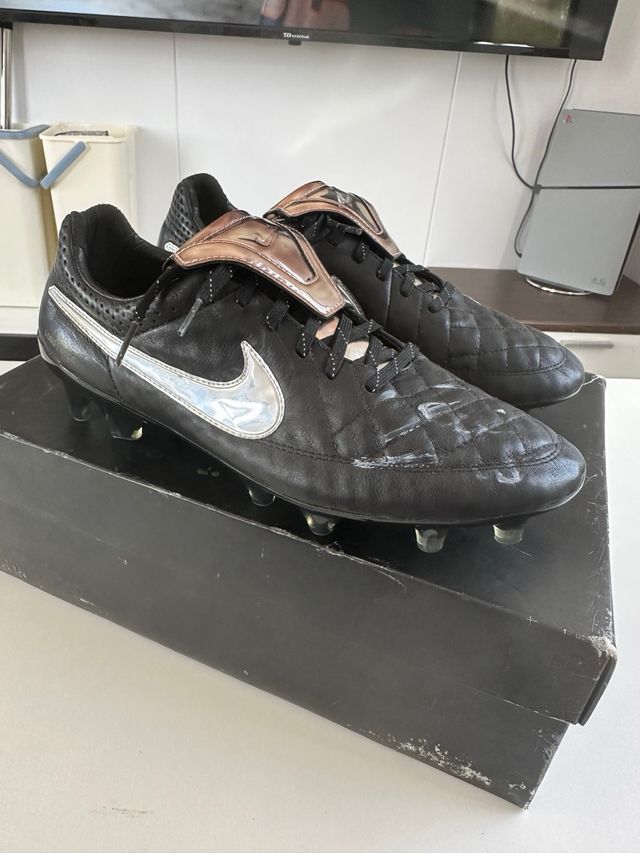 Nike Tiempo Legend V FG Totti