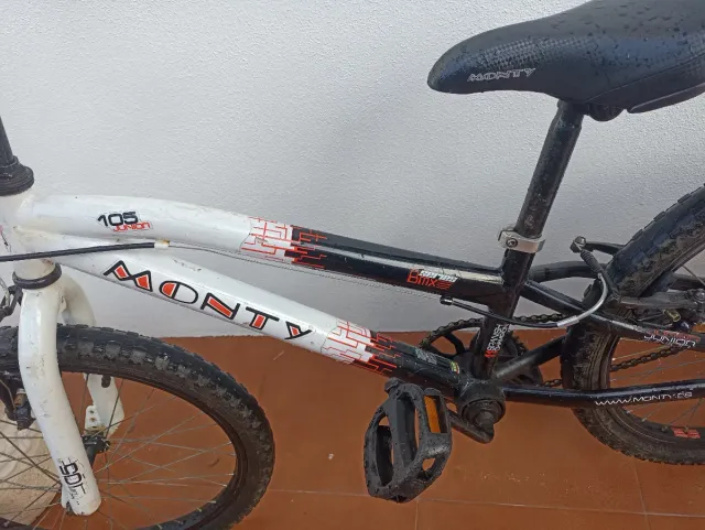 Bicicleta BMX Monty 105 Junior