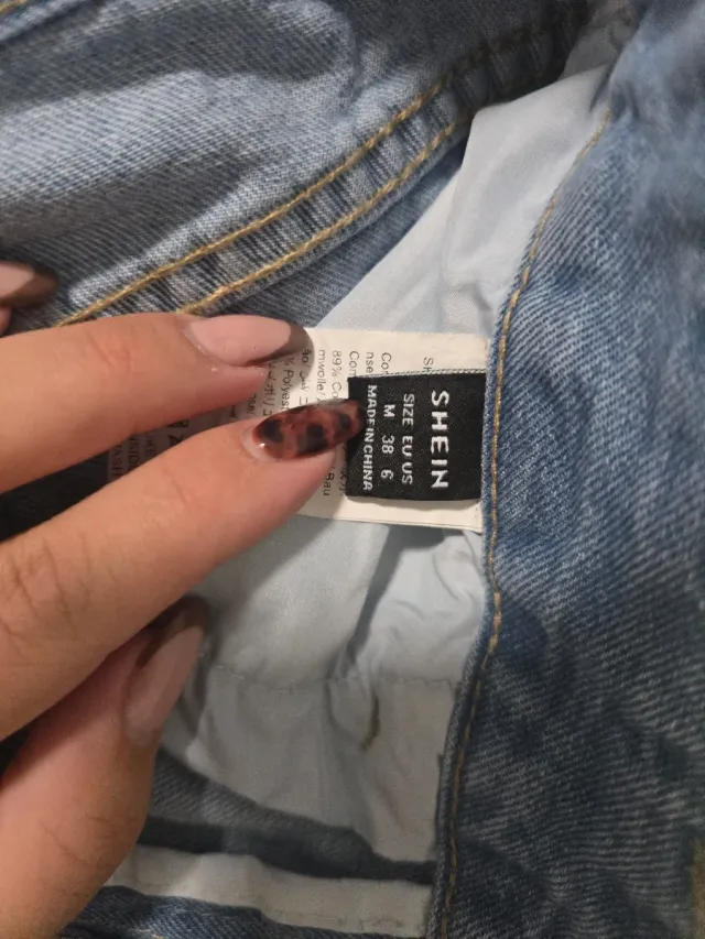 Shorts vaqueros rotos